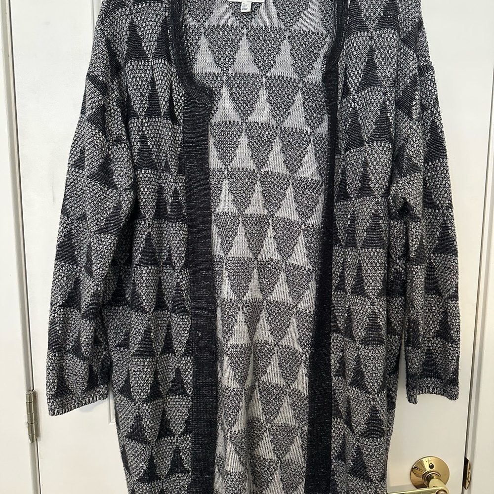 Geometric Patterned Black and Gray Women's Sweater